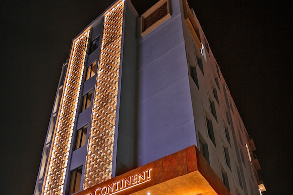 Fassade der Unterkunft – Abend/Nacht