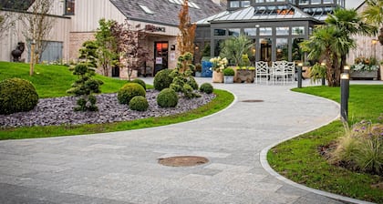 Lakeside House in Drumshanbo