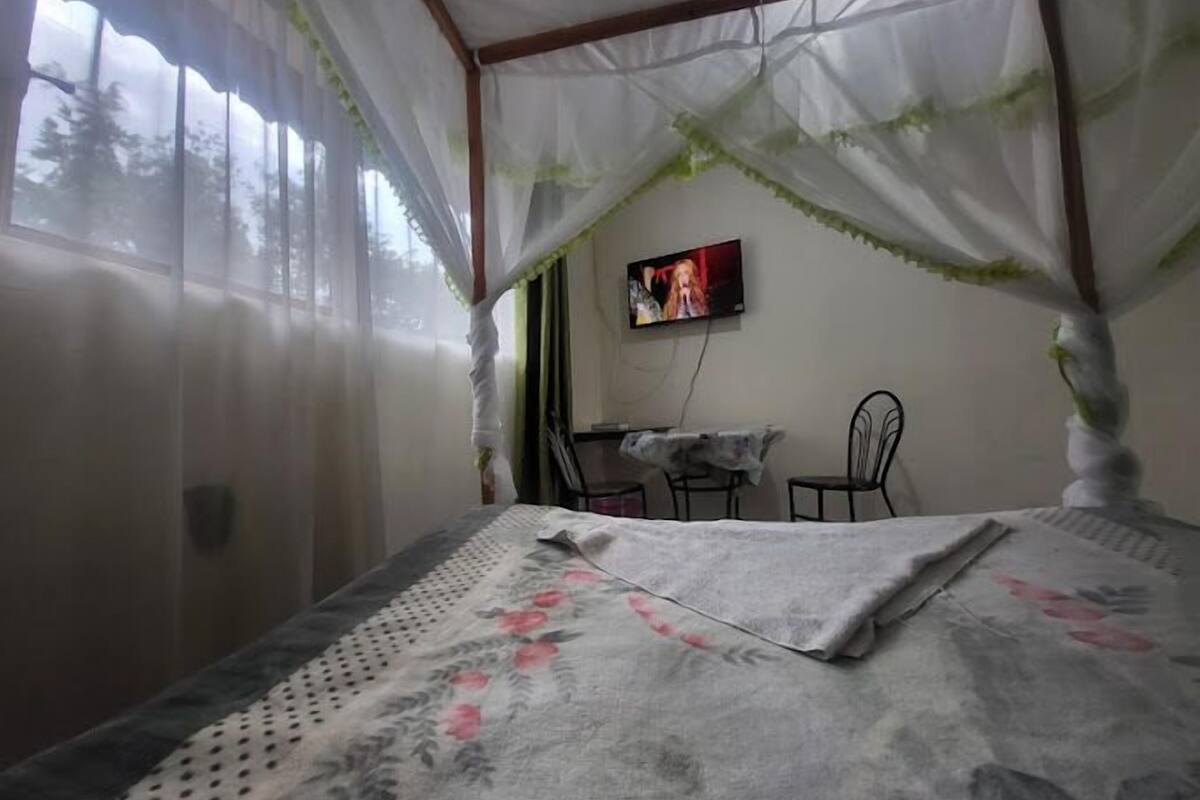 Standard Double Room, Garden View | Free WiFi, bed sheets
