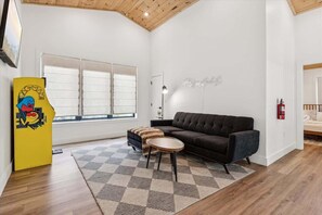 Imagen sin descripción, 3 de 73, botón