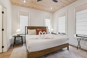 5 bedrooms, free WiFi, bed sheets