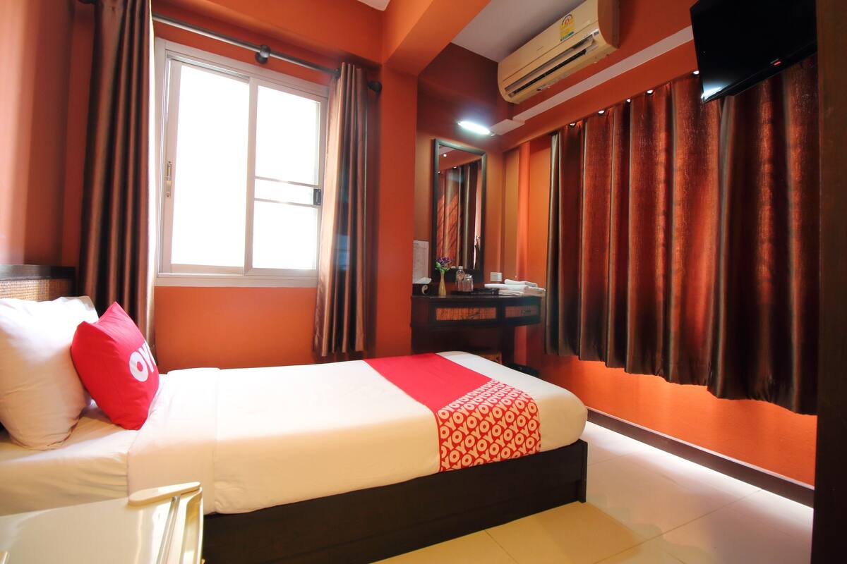 Standard Single Room | Desk, free WiFi, bed sheets