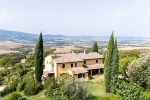 Exterior - Podere i Prati – Luxury Pool Farmhouse in Val d'Orcia (Chianciano Terme)