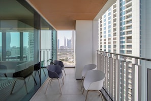 Appartement Luxe, balcon, vue ville | Balcon