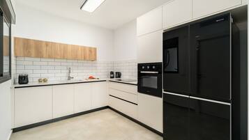 Apartment, Sea View | Private kitchen