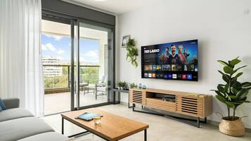 Apartment, Sea View | Living area