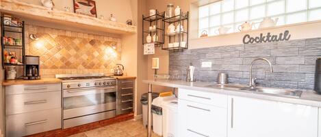 Fridge, highchair