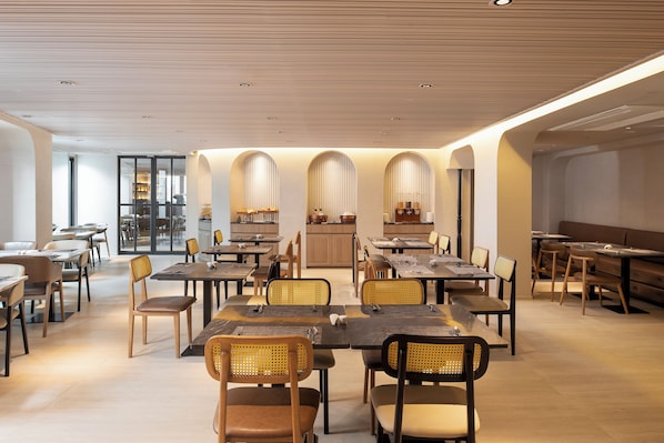 Restaurant - Away Bangkok Sukhumvit (Bangkok)