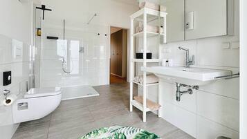 Hair dryer, towels