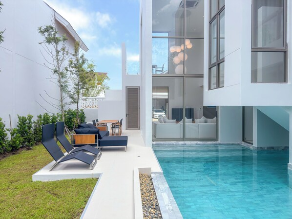 Outdoor pool