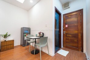 Standard Studio