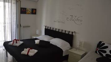 Basic Apartment, Balcony, City View | Blackout drapes, iron/ironing board, free WiFi