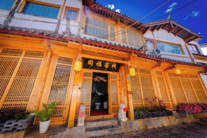 Exterior