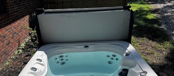 GOATS, PIGS, & CHICKENS Talmage's 12 Acre Wood - The Farm House