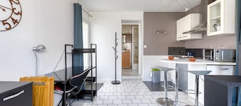 Studio with Wi-Fi and Air Conditioning
