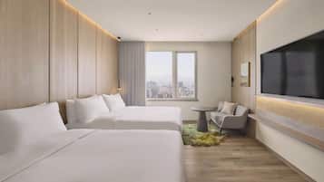 City 3 (Two Queen Beds) | In-room safe, laptop workspace, blackout drapes, free WiFi