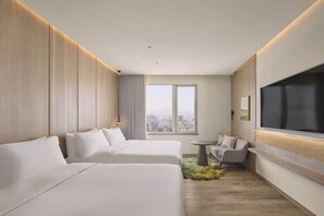 City 3 (Two Queen Beds) | In-room safe, laptop workspace, blackout drapes, free WiFi - Hotel Uketamo (Taipei)