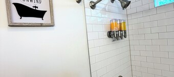 Renovated 2 Bedroom  in Durham!  New listing but experienced Superhost!