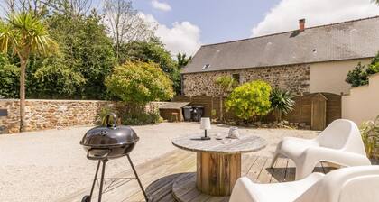 Charming house for 2 near Cherbourg