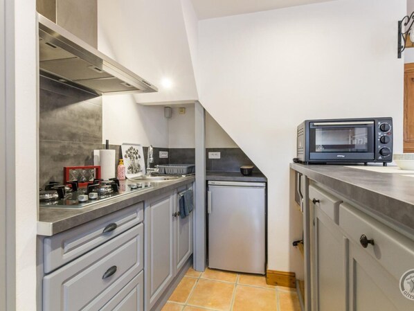 Kühlschrank, Mikrowelle