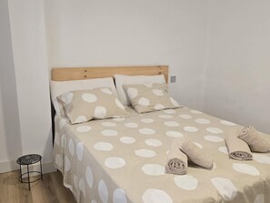 3 chambres, accès au Wi-Fi (inclus)