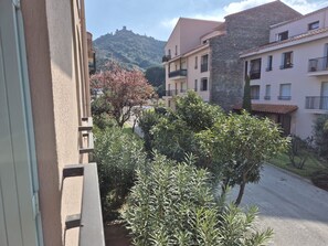 Interior - Collioure T2 Apartment with Terrace and Parking (Collioure)