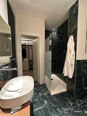 Chambre Double Supérieure | Salle de bain