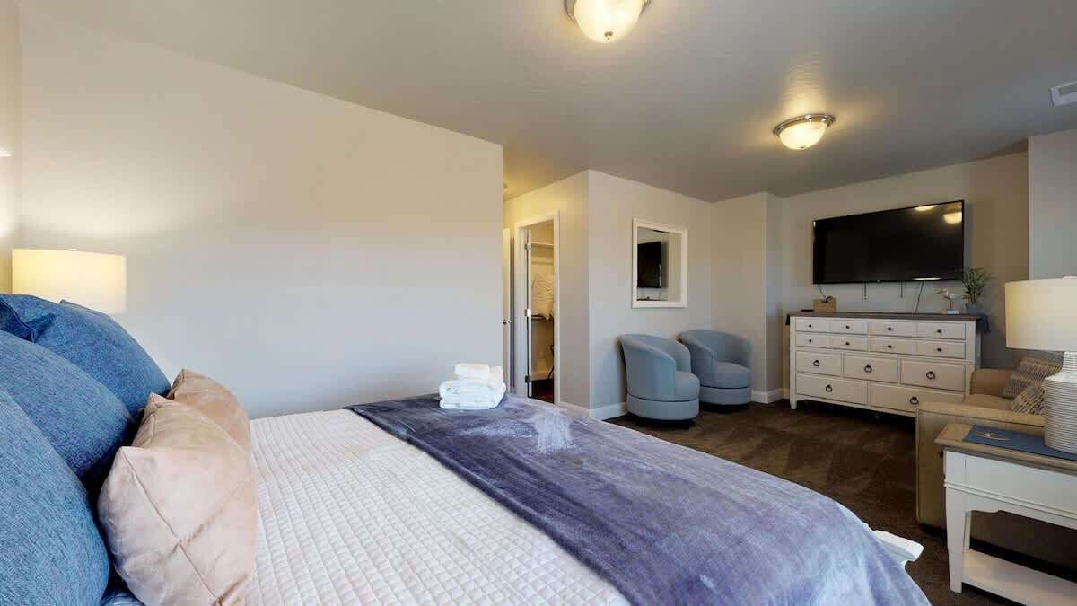 3 habitaciones, wifi gratis y ropa de cama 