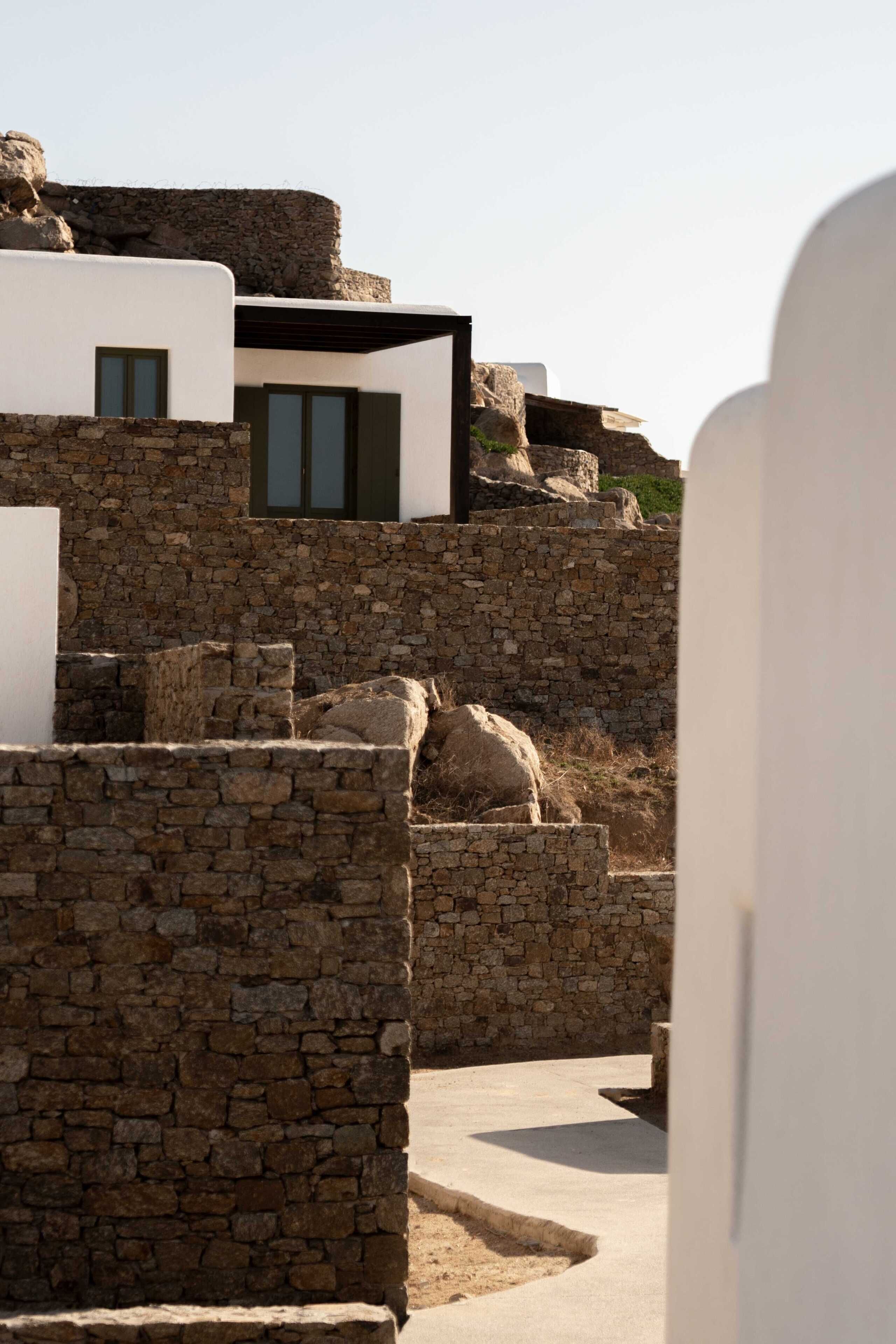 المنشأة من الخارج