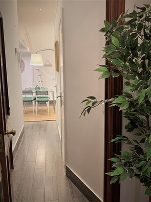 Interior - Beautiful apartment in the center of Madrid Share Share Save (Madrid)