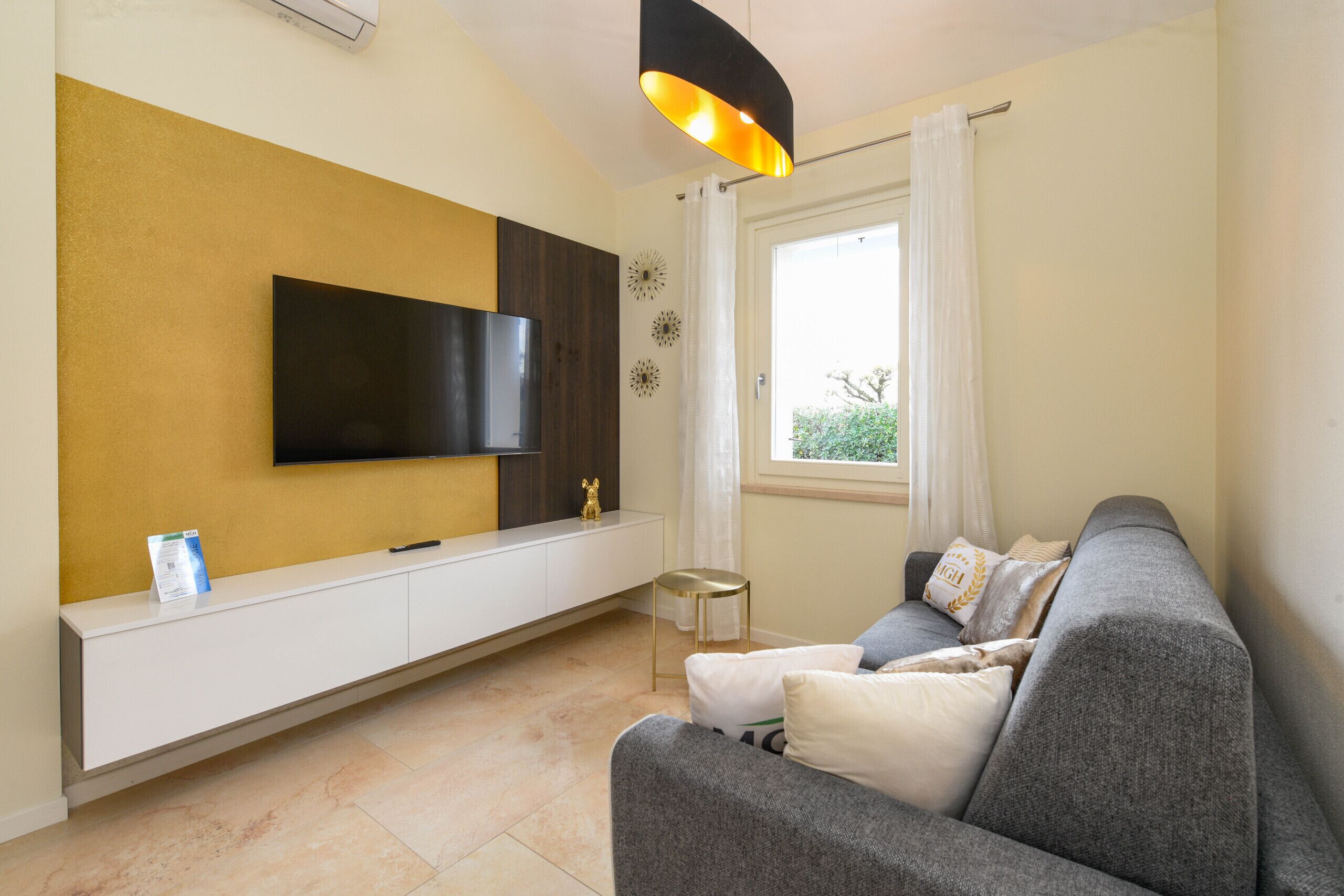 Fernseher