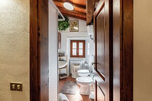 Apartment, Valley View | Bathroom | Hair dryer, towels, toilet paper
