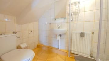 Apartment | Bathroom