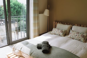 2 habitaciones, wifi gratis, ropa de cama y acceso para silla de ruedas