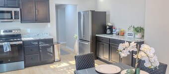 3-bedroom house in beautiful Valdosta with WiFi, AC. Enjoy your stay