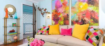 Lose all your worries at Rockport’s most colorful hideaway, Bay Window Retro Retreat!