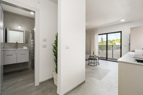 Interior - Gesher Haziv Modern Stay by Sea N' Rent (Gesher HaZiv)