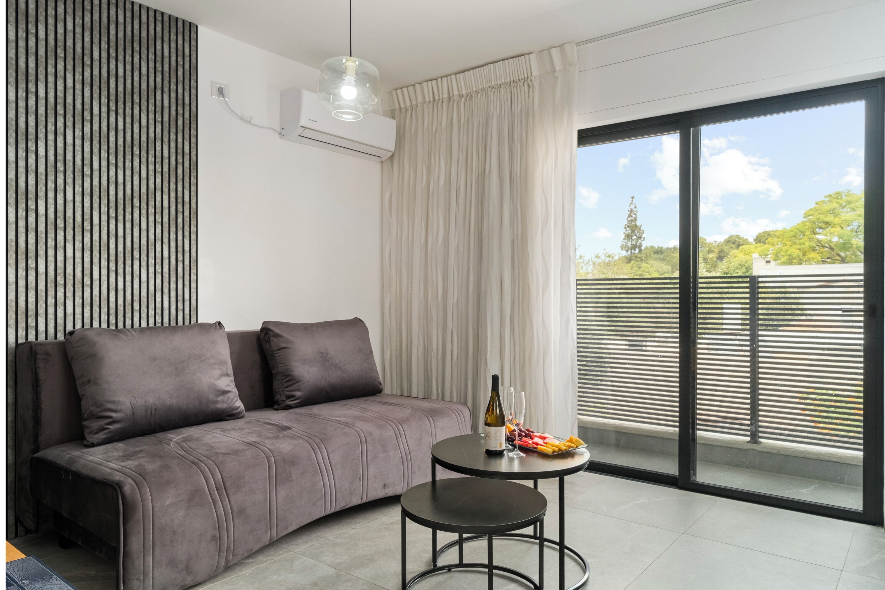 Apartamento, sacada | Parte interna