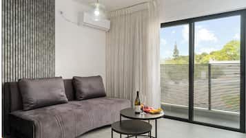 Apartamento, sacada | Parte interna