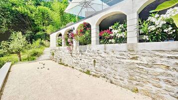 Jardines del alojamiento