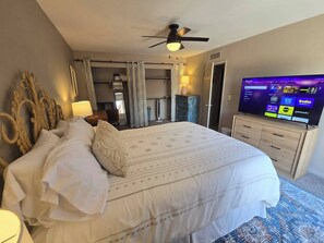 2 chambres, fer et planche à repasser, Wi-Fi gratuit, draps fournis