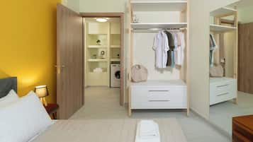 Bliss Apartment, Balcony, Partial Sea View | In-room safe, blackout curtains, soundproofing, free WiFi