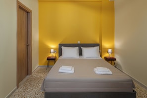 In-room safe, blackout curtains, soundproofing, free WiFi