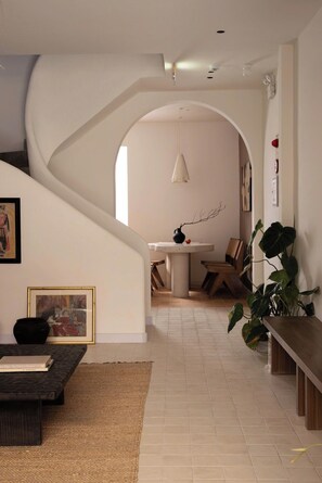 Exterior - A Stay In Hanoi (Dong Da)