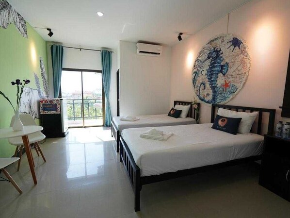 Deluxe Twin Room | Desk, free WiFi, bed sheets