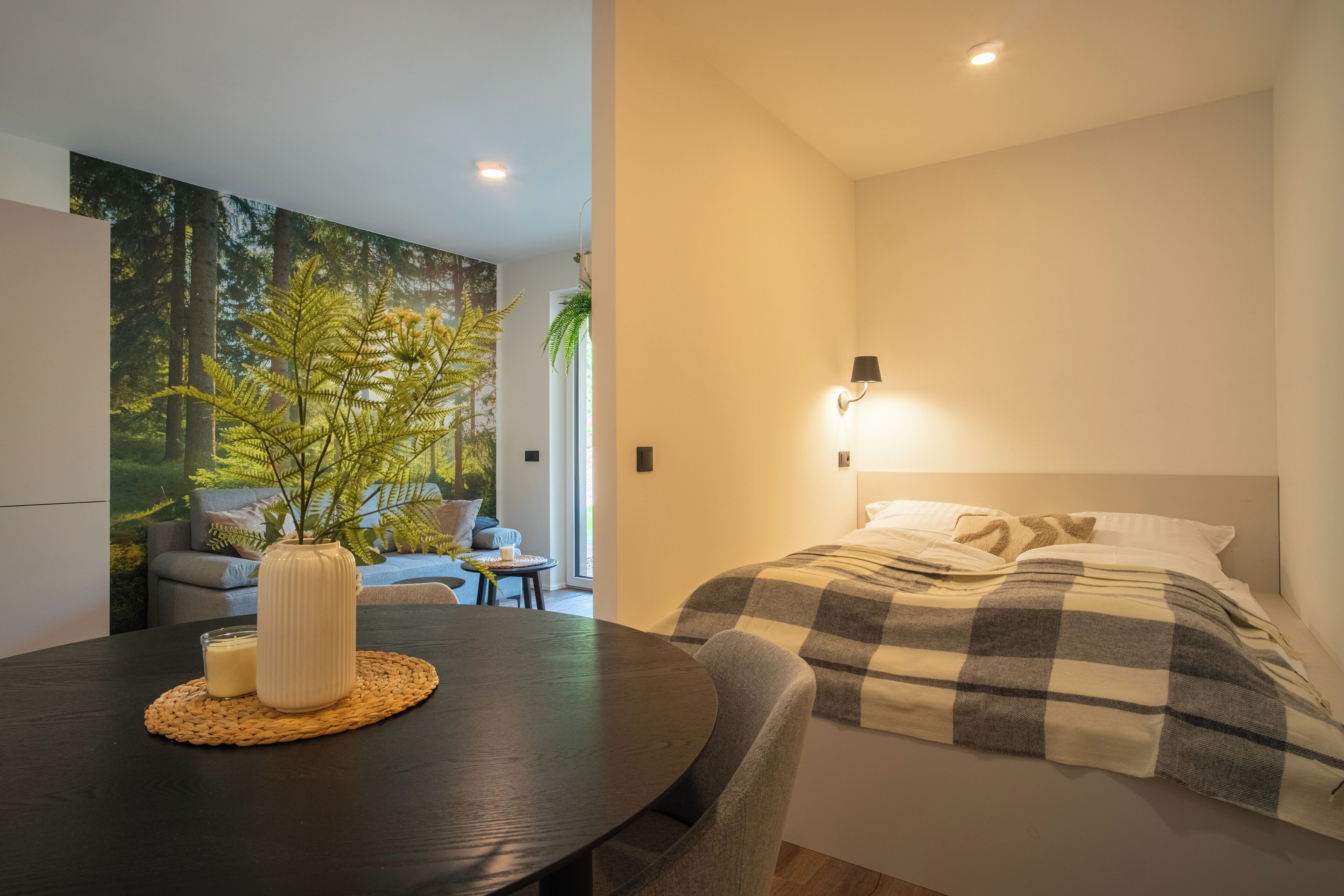 Apartment, Gartenblick | Schreibtisch