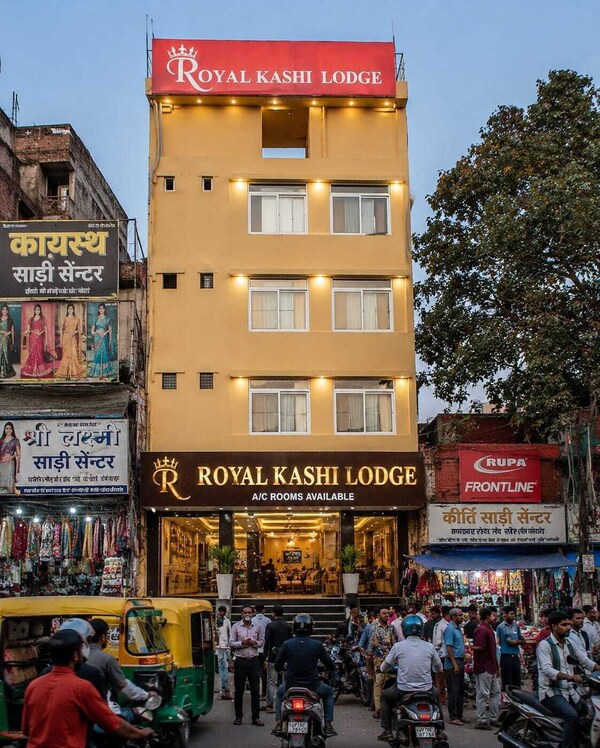Royal Kashi Lodge - Allahabad
