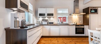 Holiday Home 'Tine und Clara' with Private Terrace, Private Garden and Wi-Fi