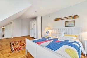 4 habitaciones, tabla de planchar con plancha, wifi y ropa de cama 