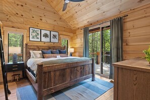 4 Schlafzimmer, Bügeleisen/Bügelbrett, Reisekinderbett, kostenloses WLAN